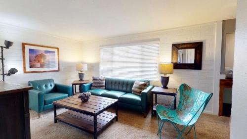 Moab House | Downtown Cozy Home Base - Purple Sage 8