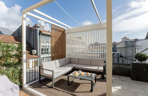 Centro / Baixa Apartment | Downtown Duplex w/Amazing Terrace by LovelyStay