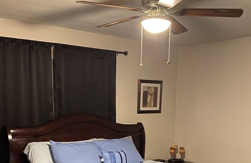 Elmhurst Condo | Downtown Elmhurst! Where else would you want to be!!