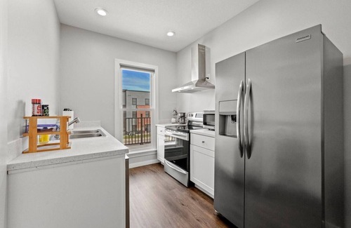 West Central Apartment | Downtown Fort Wayne Triplex- Apt. B