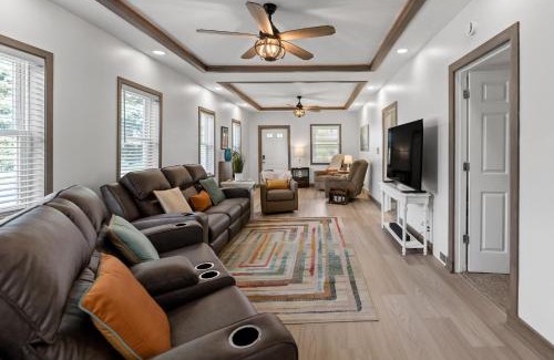 Nelson House | Downtown Fun Meets Ultimate Game Night