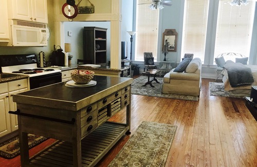 Galveston Condo | Downtown Galveston Historic Spacious Open Loft
