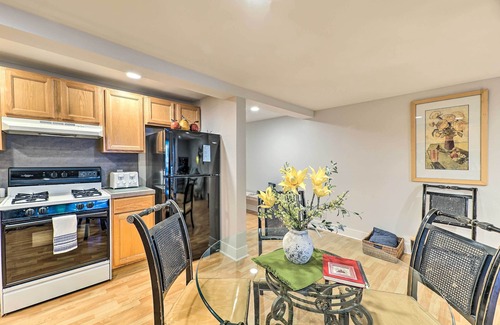 Grand Haven Apartment | Downtown Grand Haven Apt < 1 Mi to Lake Michigan