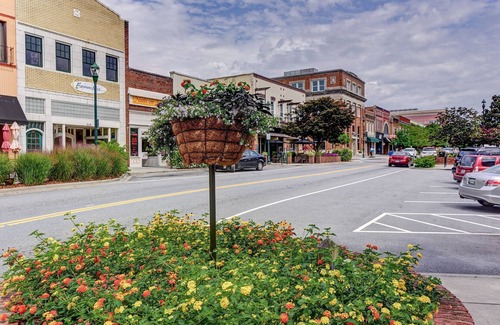 Hendersonville Apartment | Downtown Hendersonville Loft with private balcony overlooking Main Street.