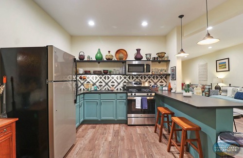 Lake Geneva House | Downtown Hideaway - Entire Building |Fun, Convienent & Comfortable |Sleeps 14 |1000+ 5 Star Reviews