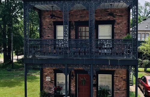 Jefferson House | Downtown Historic Jefferson, TX