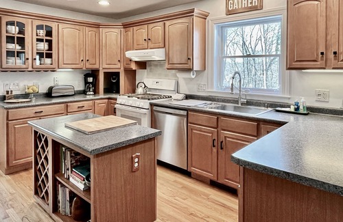 Rockport House | Downtown Home near the Beach & Downtown w/Gas Grill, Washer/Dryer & Deck