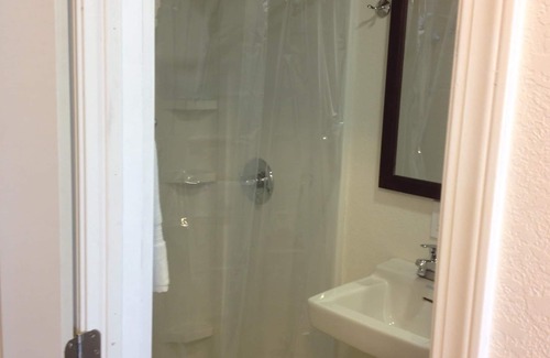Kenai Apartment | Downtown Kenai Full Kitchen Suite