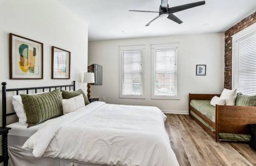 Butchertown House | Downtown Kentucky Home Perfect for Groups