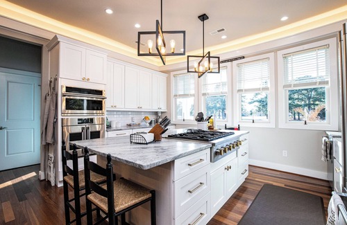 Cape Charles House | Downtown Lakefront Location!