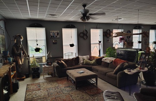 Dunkirk House | Downtown Loft by the Pier