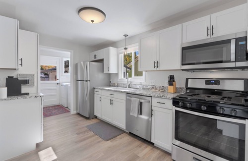 Loveland House | Downtown Loveland getaway, just 30 minutes to Estes Park