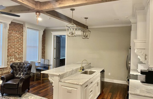 Crowley Apartment | Downtown luxury apartment