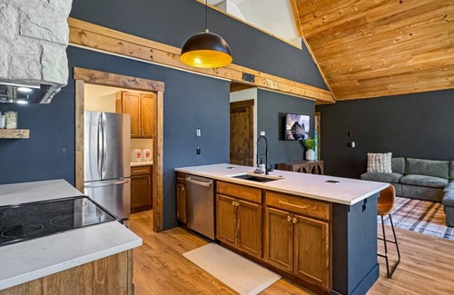 McCall House | Downtown McCall Retreat – 4 Bed, 3 Bath Walkable Gem