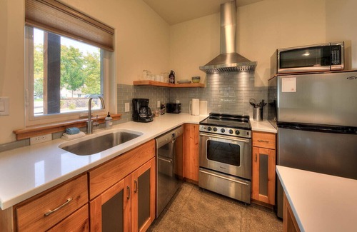 Moab Condo | Downtown Moab Walk to Shops * Casa Moab Casita #3 * Outdoor Sauna * 5 Casitas