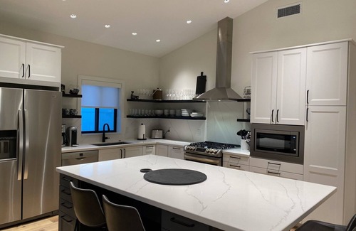 Paso Robles House | Downtown Modern Farmhouse: Oak & Barrels