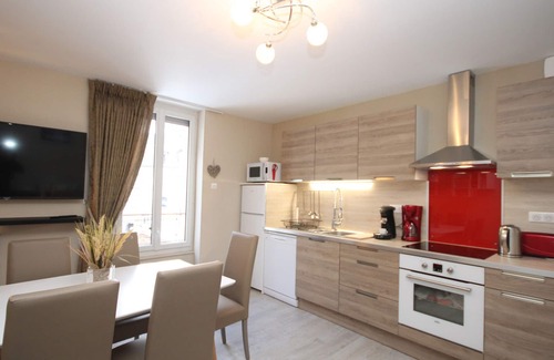 Mont-Dore Apartment | Downtown Mont-Dore: Stunning 2-Bedroom Apt with WiFi, Sleeps 6, Near Spa & Amenities