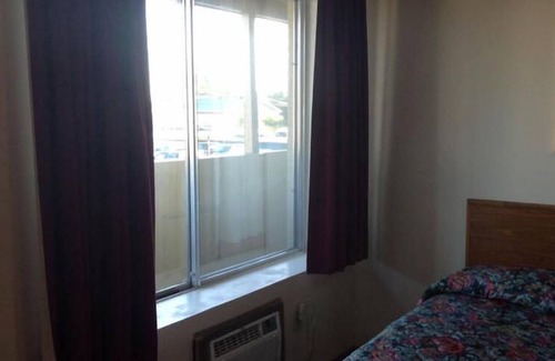 Gaylord Hotel | Downtown Motel