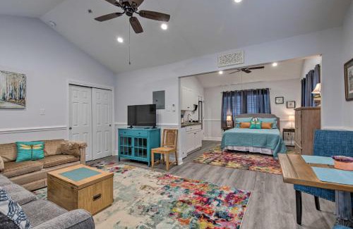 Biloxi Apartment | Downtown Ocean Springs Retreat 1 Mi to Beach!