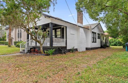 Lake Eola Heights House | Downtown Orlando 1br Peaceful Convenient