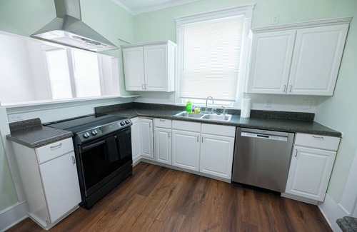 Lake Eola Heights House | Downtown Orlando 2-2 w/King Beds off Lake Eola/Central location