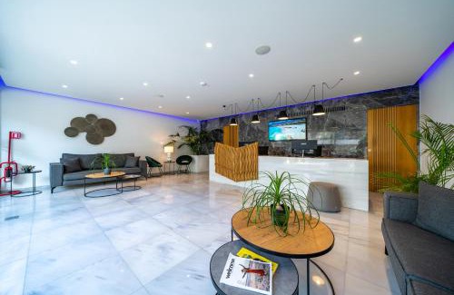 Paphos Apartment | Downtown Park