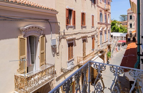 La Maddalena Apartment | Downtown residence - Studio in the heart of the historic center of La Maddalena
