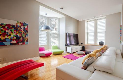 Shaughnessy Village House | Downtown Retreat with Modern Comfort