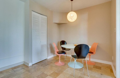 Downtown Seattle Apartment | Downtown Seattle Condo with Rooftop Deck and Views!