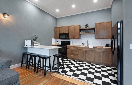 Spearfish Apartment | Downtown Spearfish Loft East