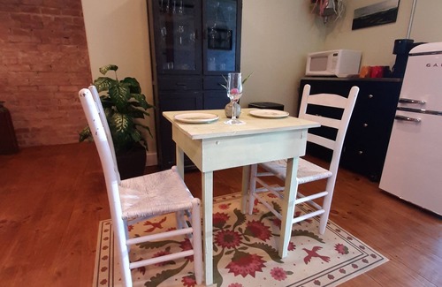 Sparta Apartment | Downtown studio apartment walking distance to restaurants and shops