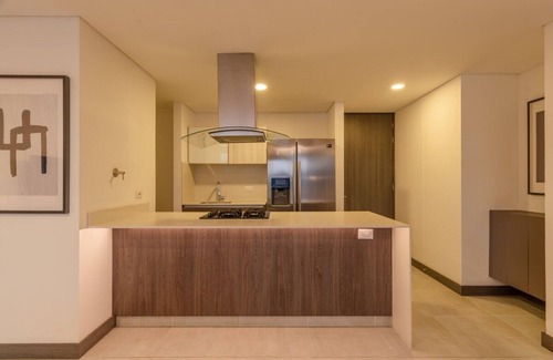 Castropol Apartment | Downtown View 2BR at Poblado King Beds AC Pool