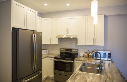 Whitehorse Condo | Downtown Whitehorse Deluxe 4 Bedroom Condo