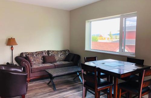 Whitehorse Apartment | Downtown Whitehorse Deluxe 2 Bedroom Condo