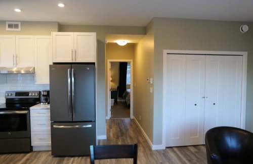 Whitehorse Apartment | Downtown Whitehorse Deluxe 2 Bedroom Condo