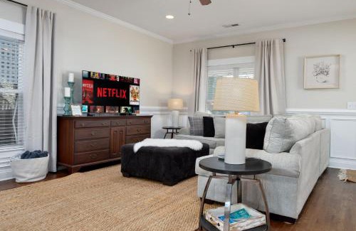 Wilmington House | Downtown Wilmington Home ~ Pet Friendly