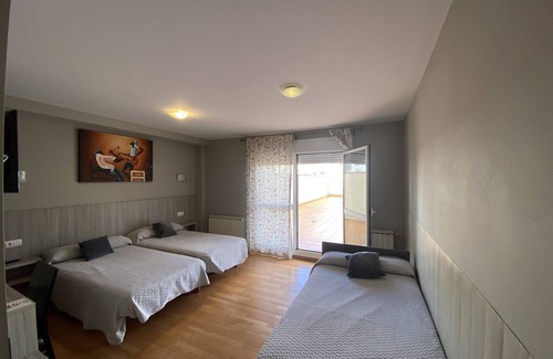 Sarria House | dpCristal Castelao