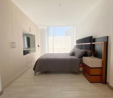 Quito Apartment | Dpo 2 dorm(parqueadero wifi Netflix)vista pan. UIO