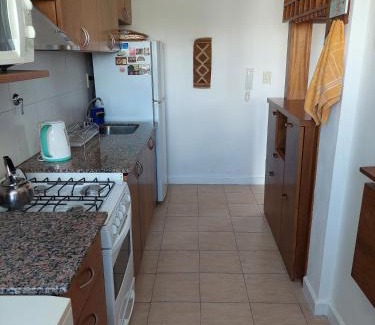 Tandil Apartment | Dpto. luminoso, céntrico, nuevo: LA SERENA