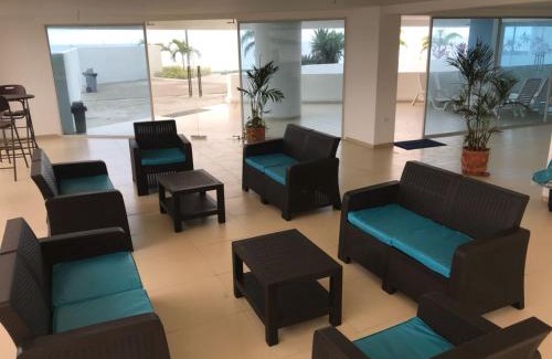 Tonsupa Apartment | Dpto Moderno Frente al Mar. Edf: Deymar 7mo Piso