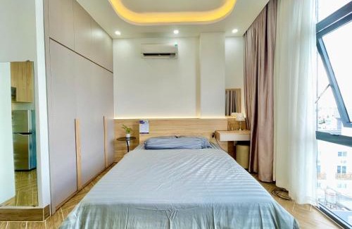 Ninh Kieu Apartment | Dr 501 Modern studio with city view and kitchen