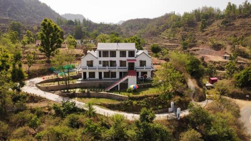 Kalka House | Dr Atam Parkash Villa Lake View Homestay