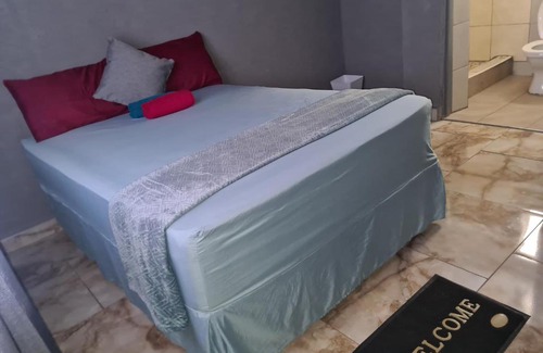 Greater Giyani Cabin | Dr DESTER LODGE