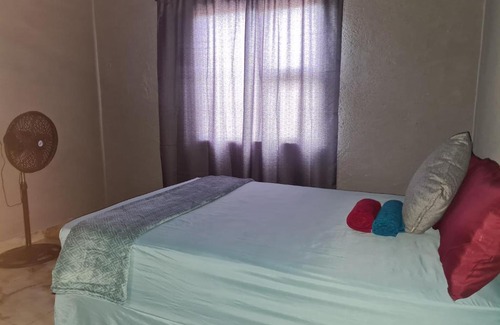 Greater Giyani Cabin | Dr DESTER LODGE
