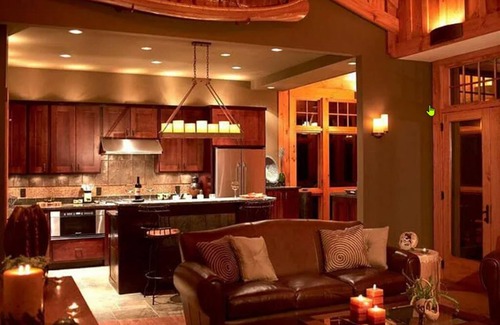 Robbinsville Cottage | Dragonfly Cottage at Santeetlah Lakeside featured on the cover of Cabin Magazine
