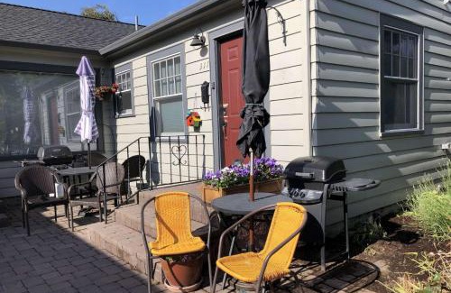 Old Bend House | Drake Cottage 311