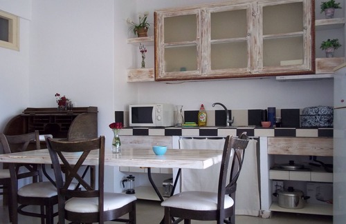 Exo Gialos Apartment | Drakkar house 2