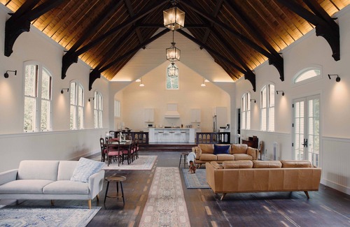 North Haven House | Dramatically restored beautiful Church with a soaring Grand Room in Downtown