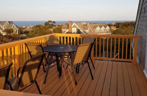 Block Island House | "DRATHERBE HOUSE/FANTASTIC VIEWS/DUPLEX"