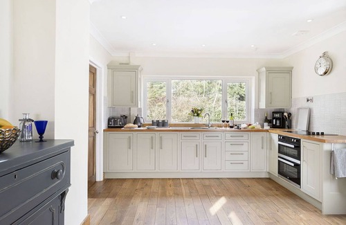 Chipping Campden House | Draycott Farm large Cotswold property with hot tub